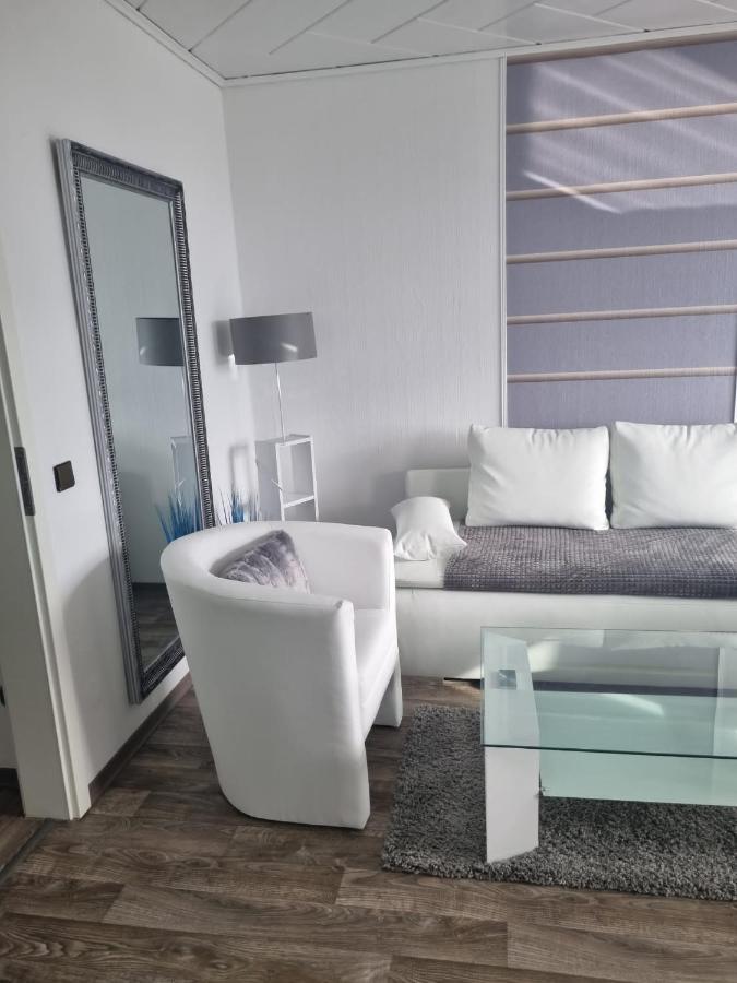 Ploen - Traumhafter Seeblick Exterior foto